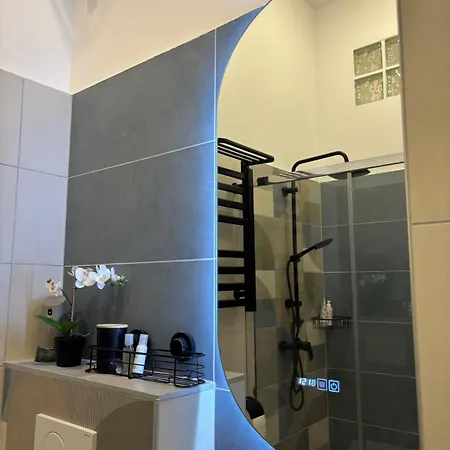 Apartment Kazinczy In Vibrant Area