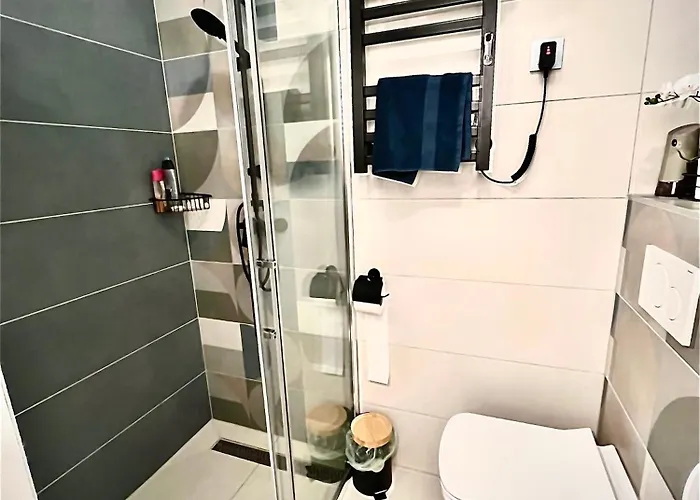 Kazinczy In Vibrant Area Apartament